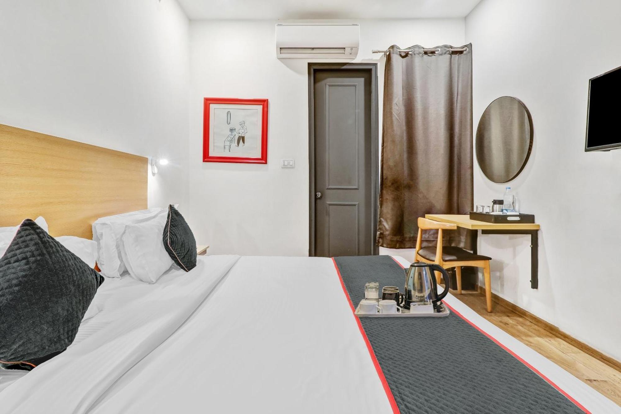 Super Townhouse 139 Ashiyana Smriti Upvan Near Emerald Mall Lucknow Bijnaur Екстер'єр фото