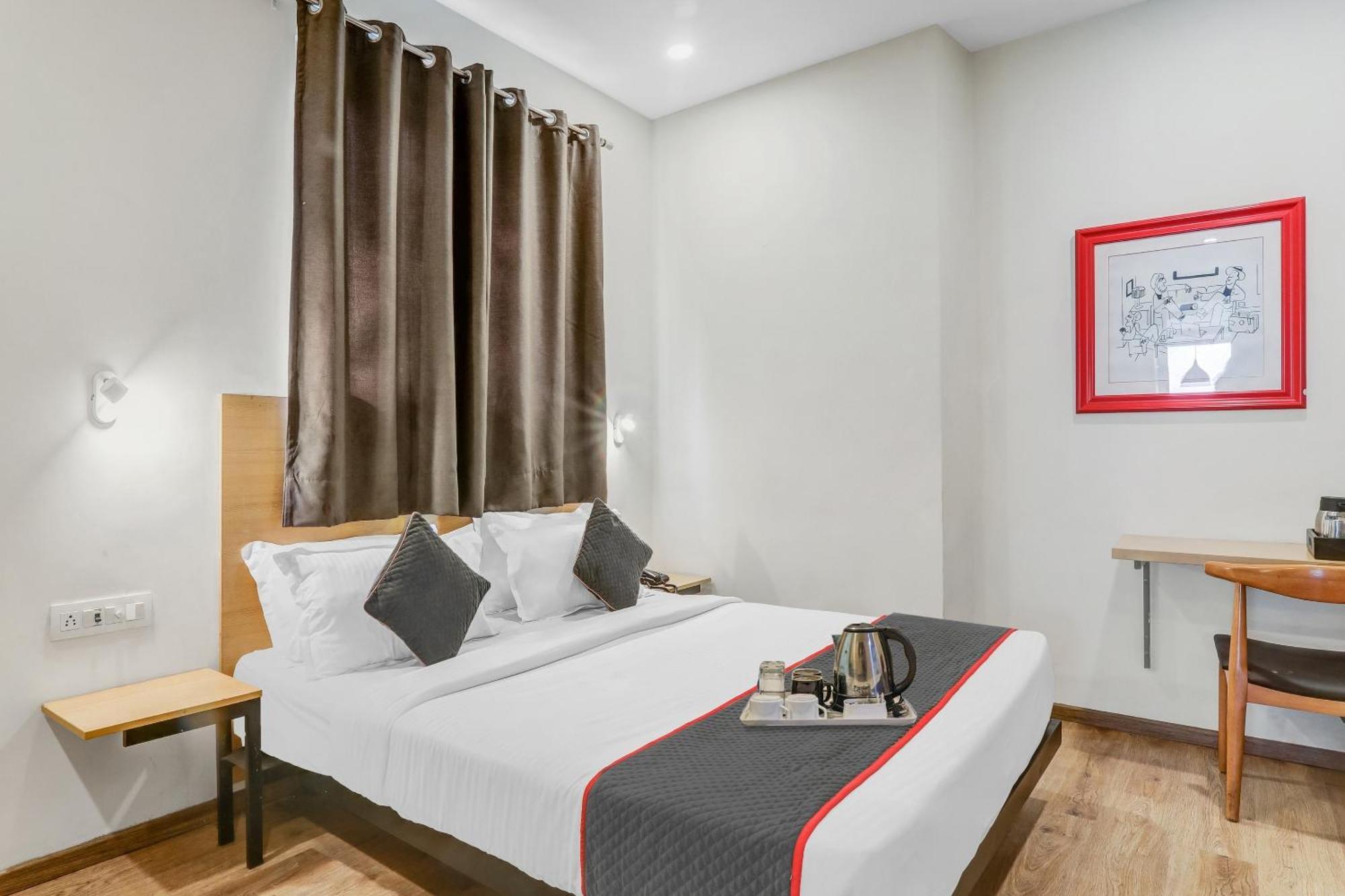Super Townhouse 139 Ashiyana Smriti Upvan Near Emerald Mall Lucknow Bijnaur Екстер'єр фото